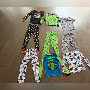 Boys clothes pajamas lot size 10  Minecraft Bluey Spiderman Mario Halloween